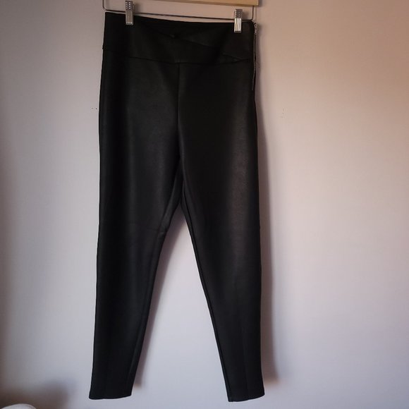 COPY - NWT Dynamite Foiled Scuba High Waist Leggings - Picture 1 of 9